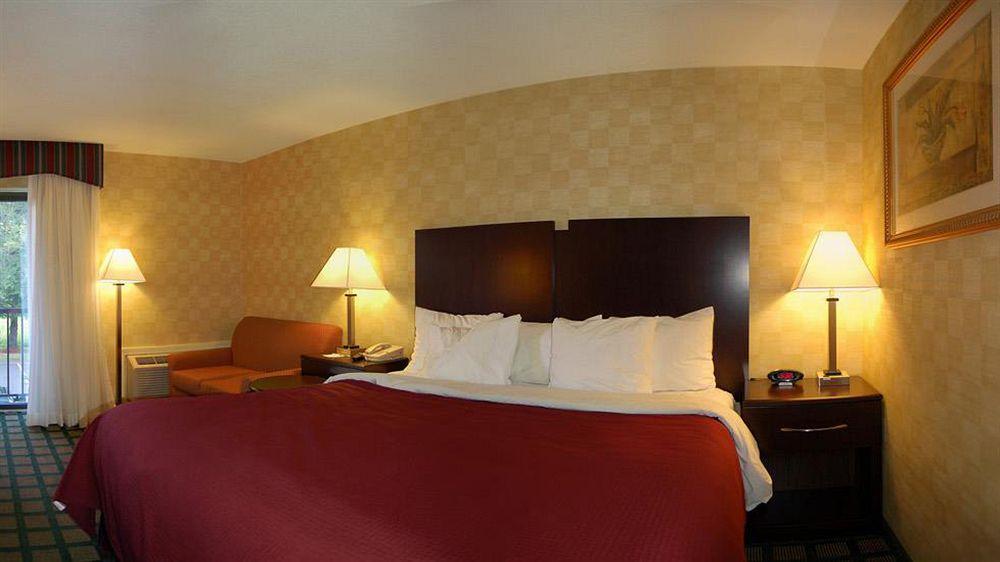 Best Western Plus Keene Hotel Chambre photo