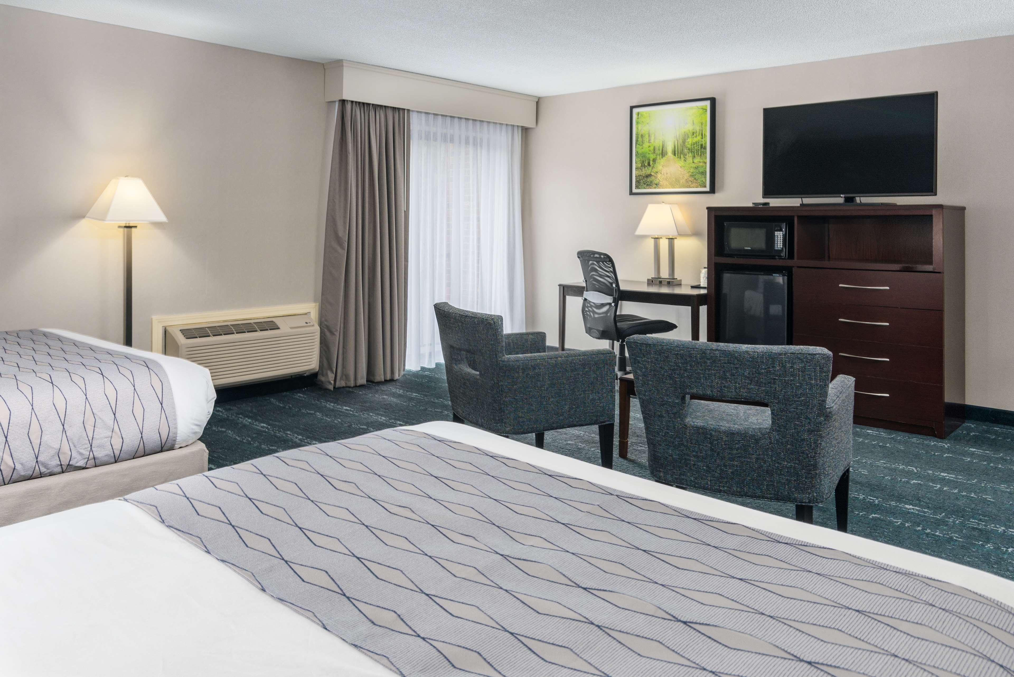 Best Western Plus Keene Hotel Extérieur photo