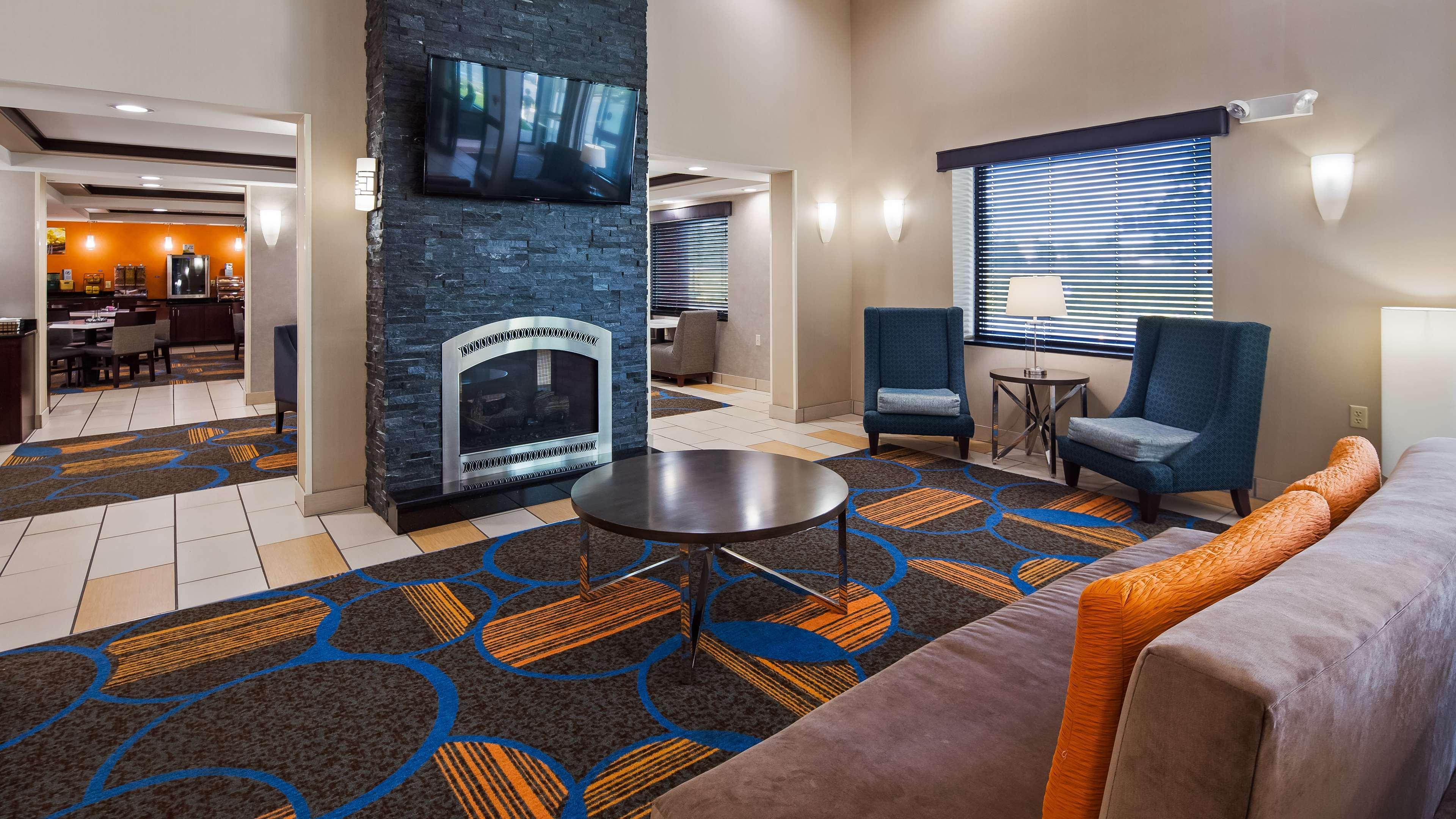 Best Western Plus Keene Hotel Intérieur photo